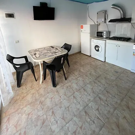 Guest house Casa Daymar *