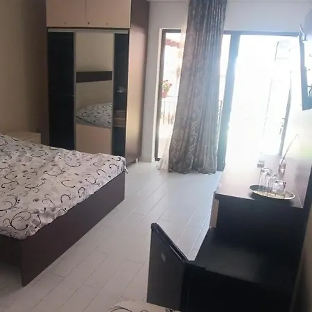 Guest house Casa Daymar 4*