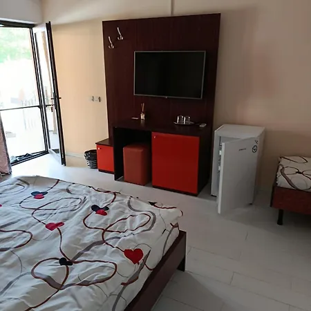 Guest house Casa Daymar 4*