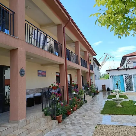 Casa Daymar 2 Mai